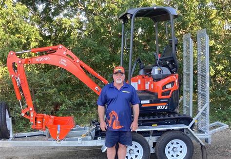 mini digger hire mackay|kennards equipment hire mackay.